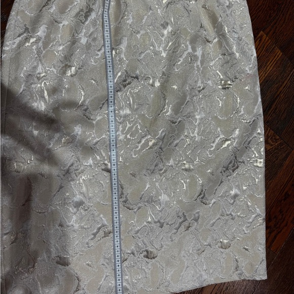 Kasper Cream Brocade Floral Skirt – NWT – Size 16 - Picture 5 of 6